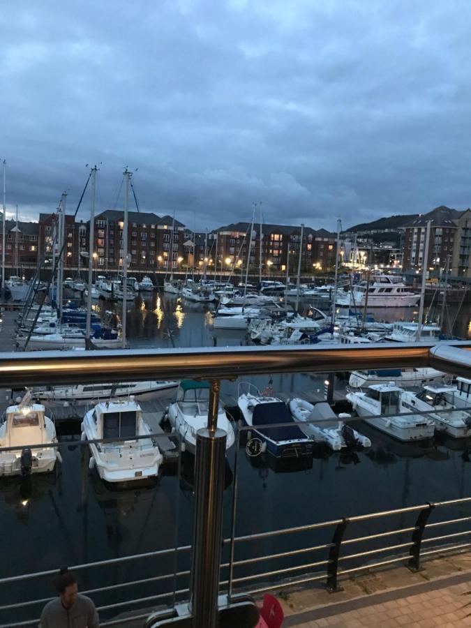 Swansea Bay, Marina & Arena View Mins To Beach & City Exterior foto