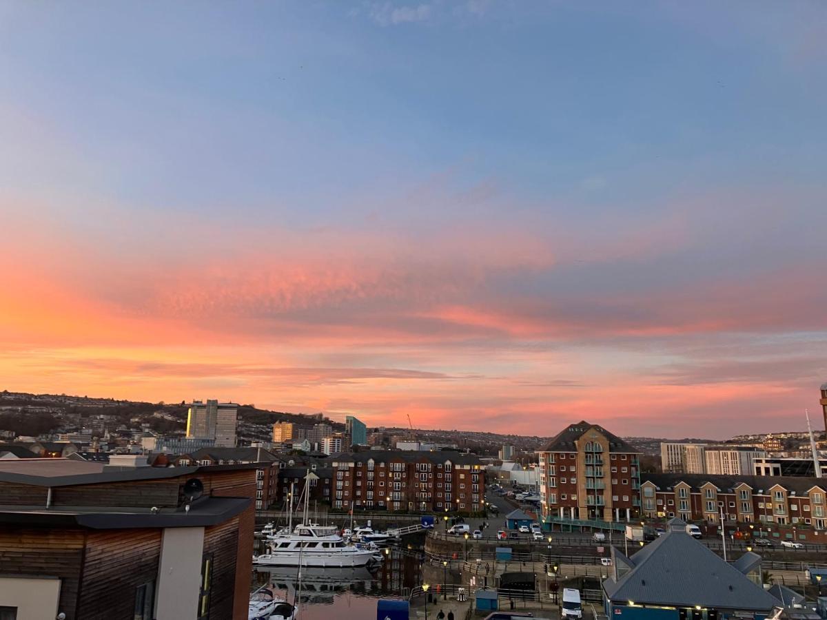 Swansea Bay, Marina & Arena View Mins To Beach & City Exterior foto