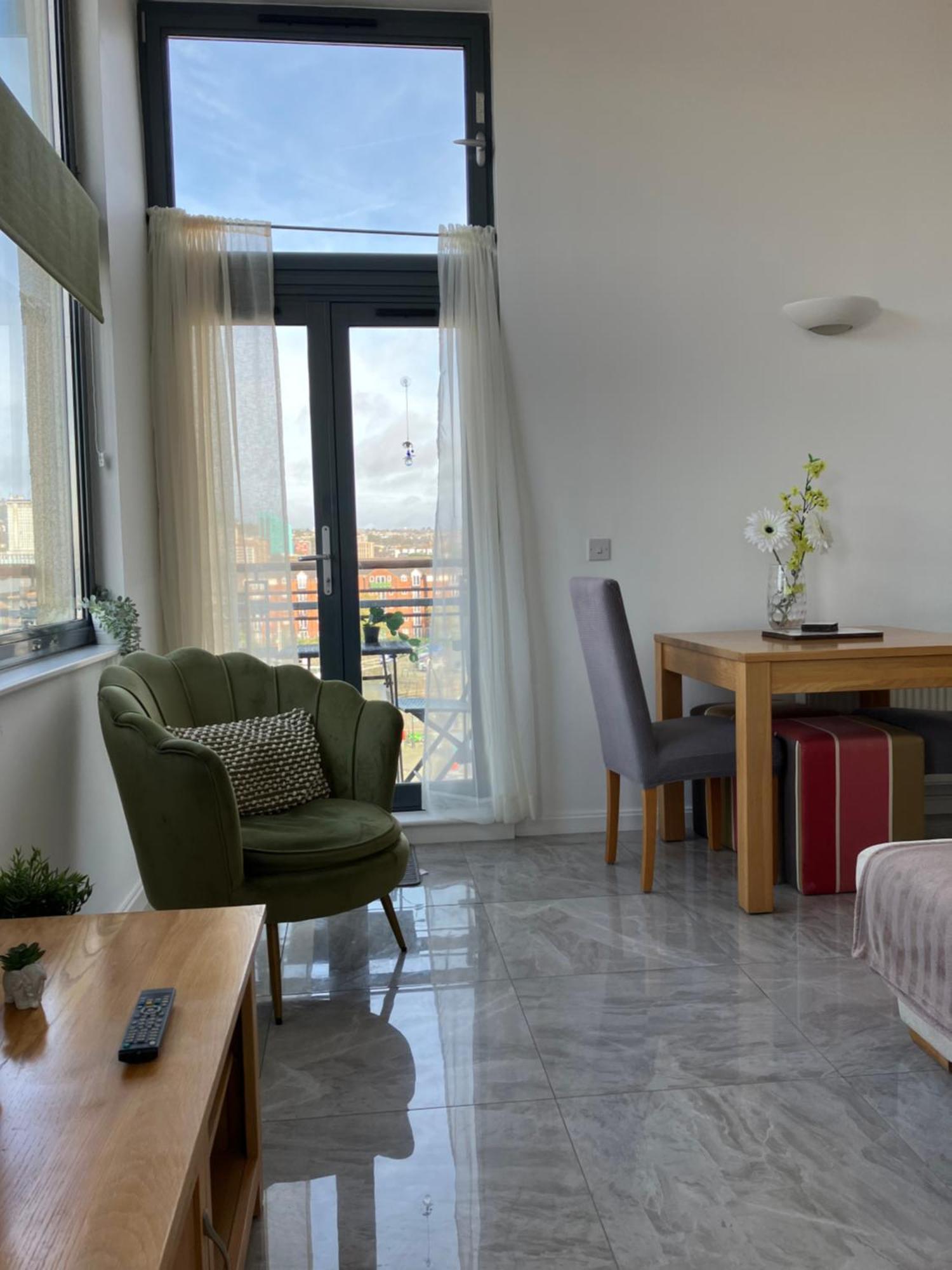 Swansea Bay, Marina & Arena View Mins To Beach & City Exterior foto