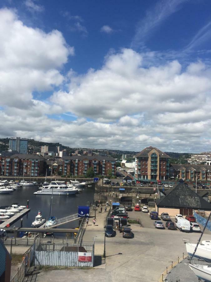 Swansea Bay, Marina & Arena View Mins To Beach & City Exterior foto